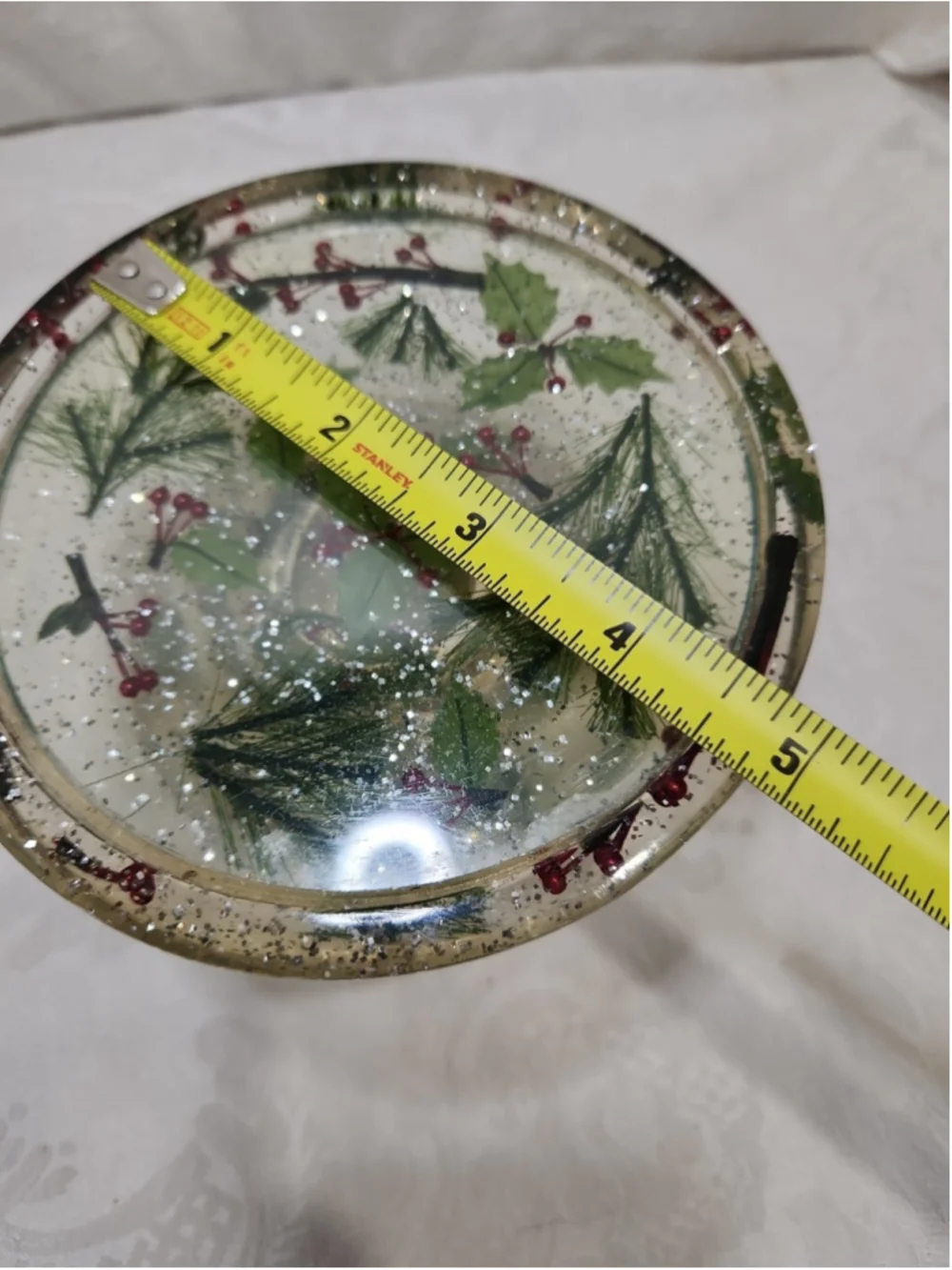 White Barn Acrylic Pillar Candle Holder ~ Holly Pine Glitter,EUC